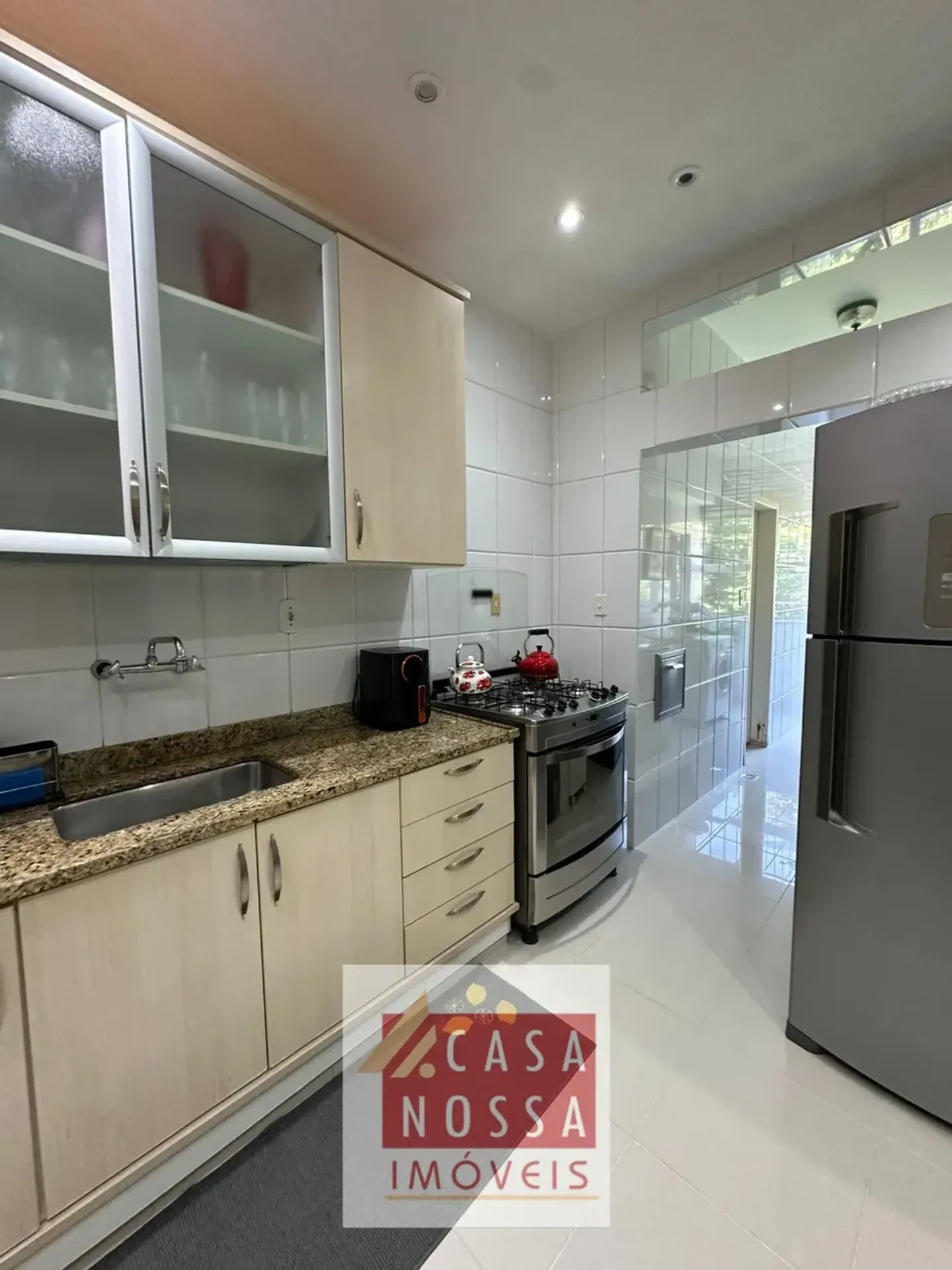3-bedroom apartment with a park view — photo 14
