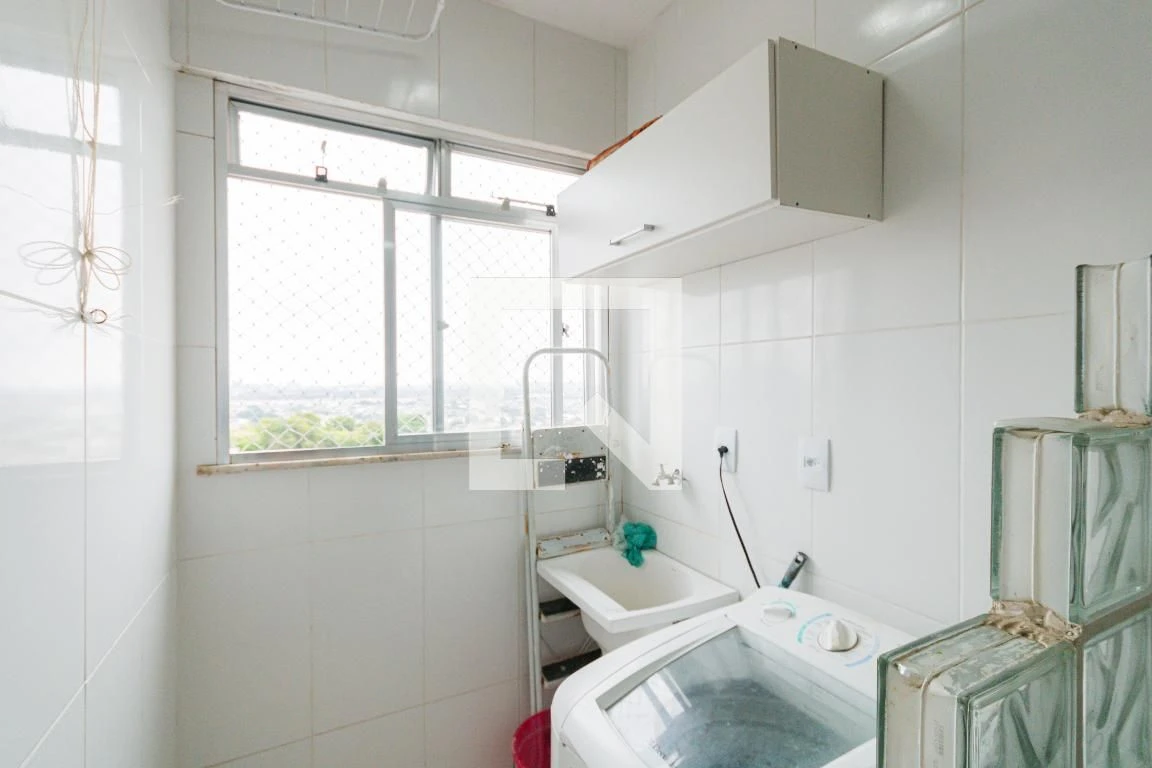 Furnished apartment with 2 bedrooms and a balcony — photo 20