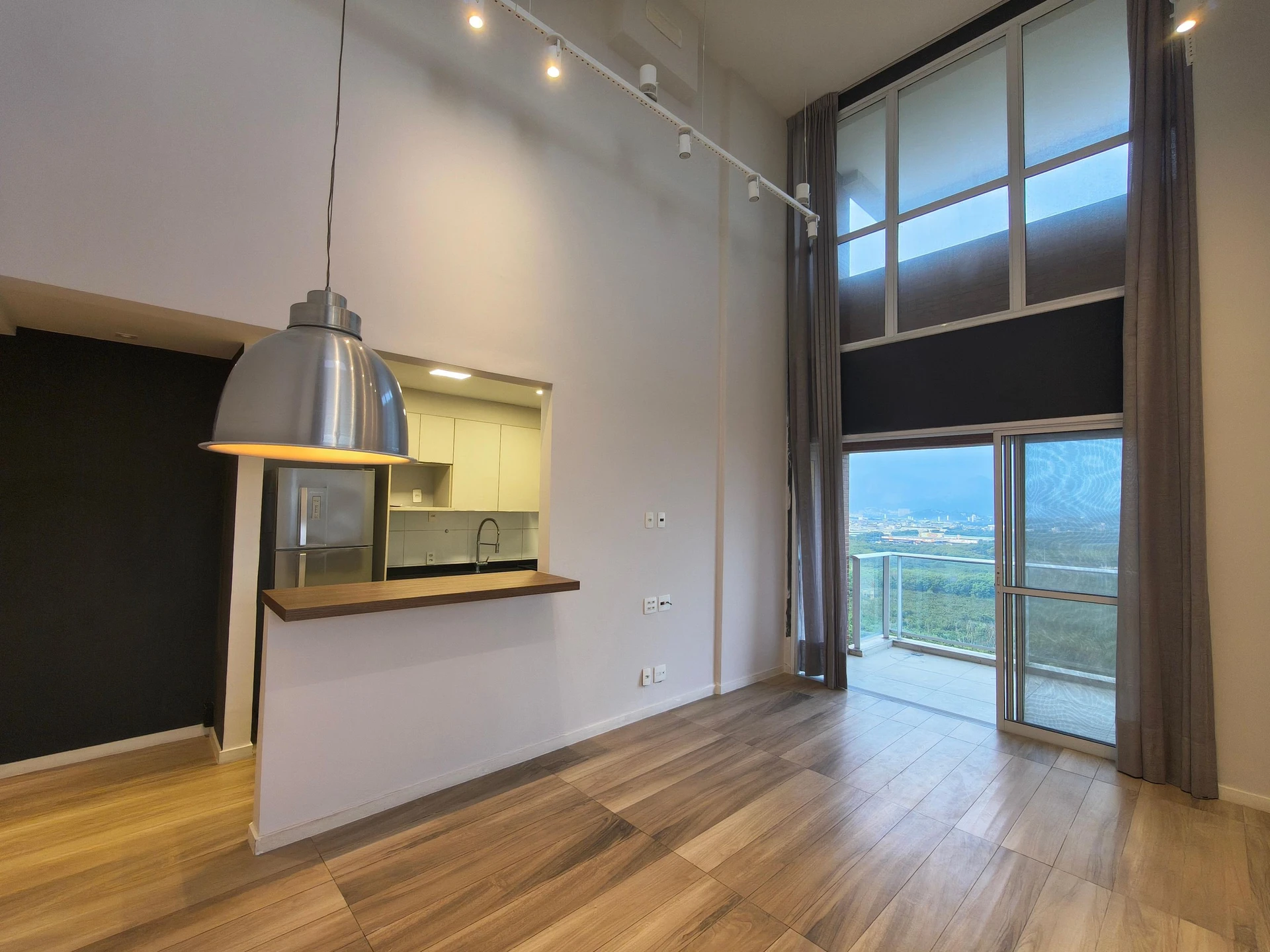 Apartamento mobiliado com 2 quartos e 3 banheiros — photo 2