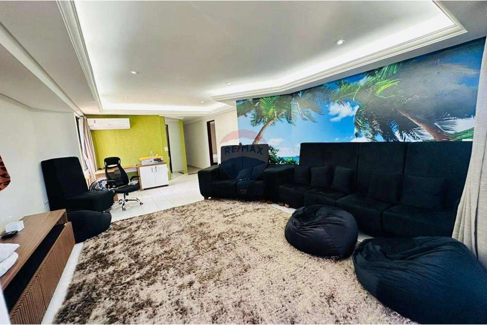 Квартира 217 м²: 3 спальни с ванными и без парковки — photo 5