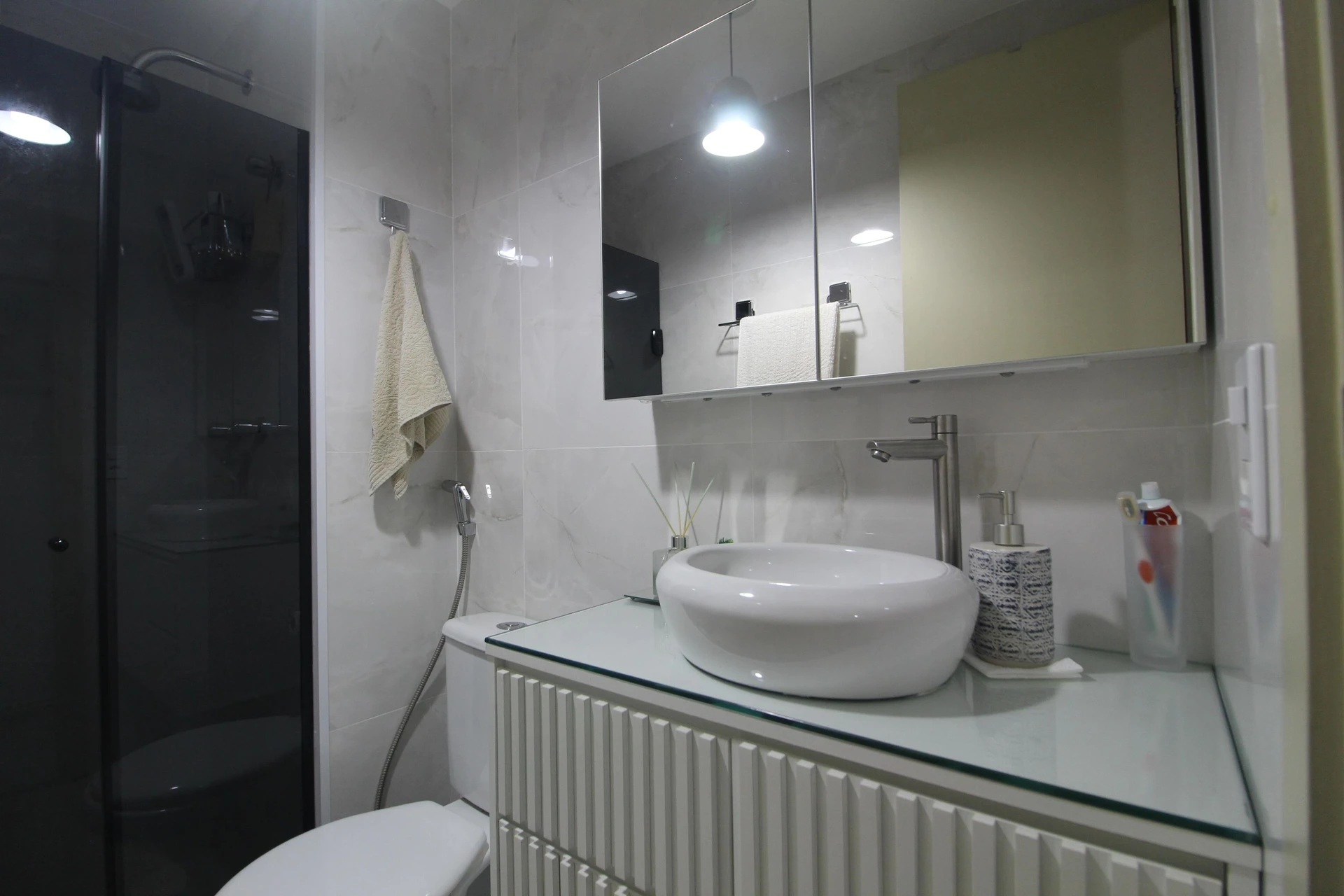 Mountain view in a 3-bedroom apartment, 90 m² — photo 42