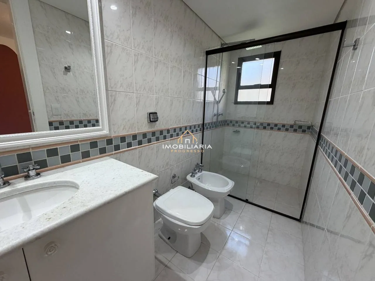 3-bedroom apartment with a home office in Curitiba — photo 41