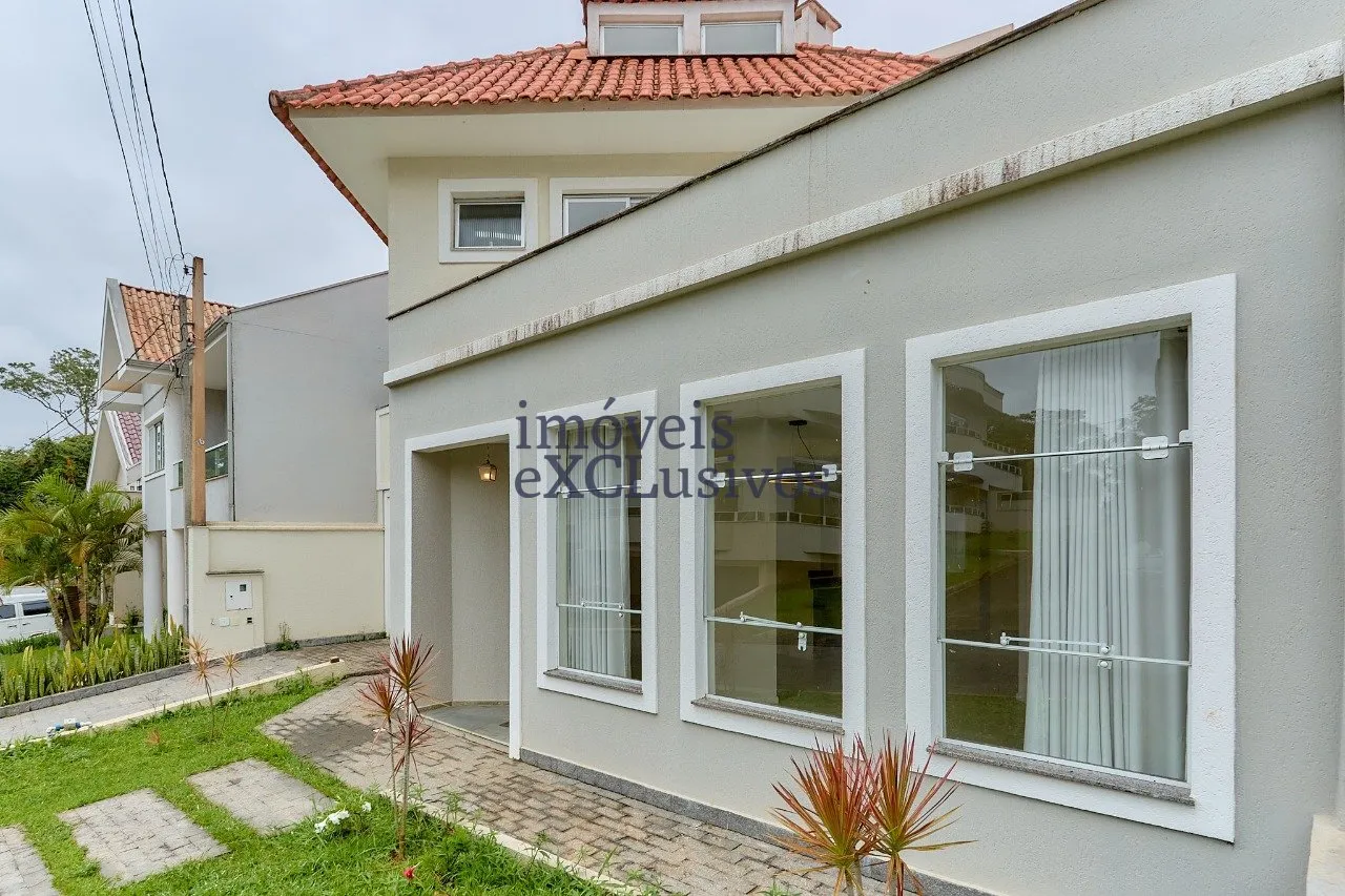 House with 3 en-suite bedrooms and 500 m², 3 parking — photo 67