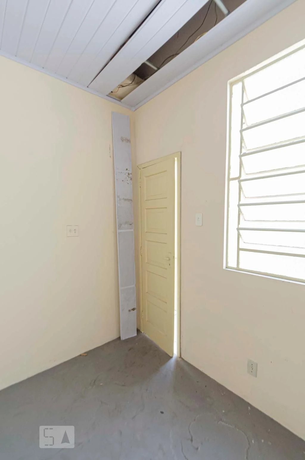 House with shared BBQ area and 5 bedrooms — photo 35