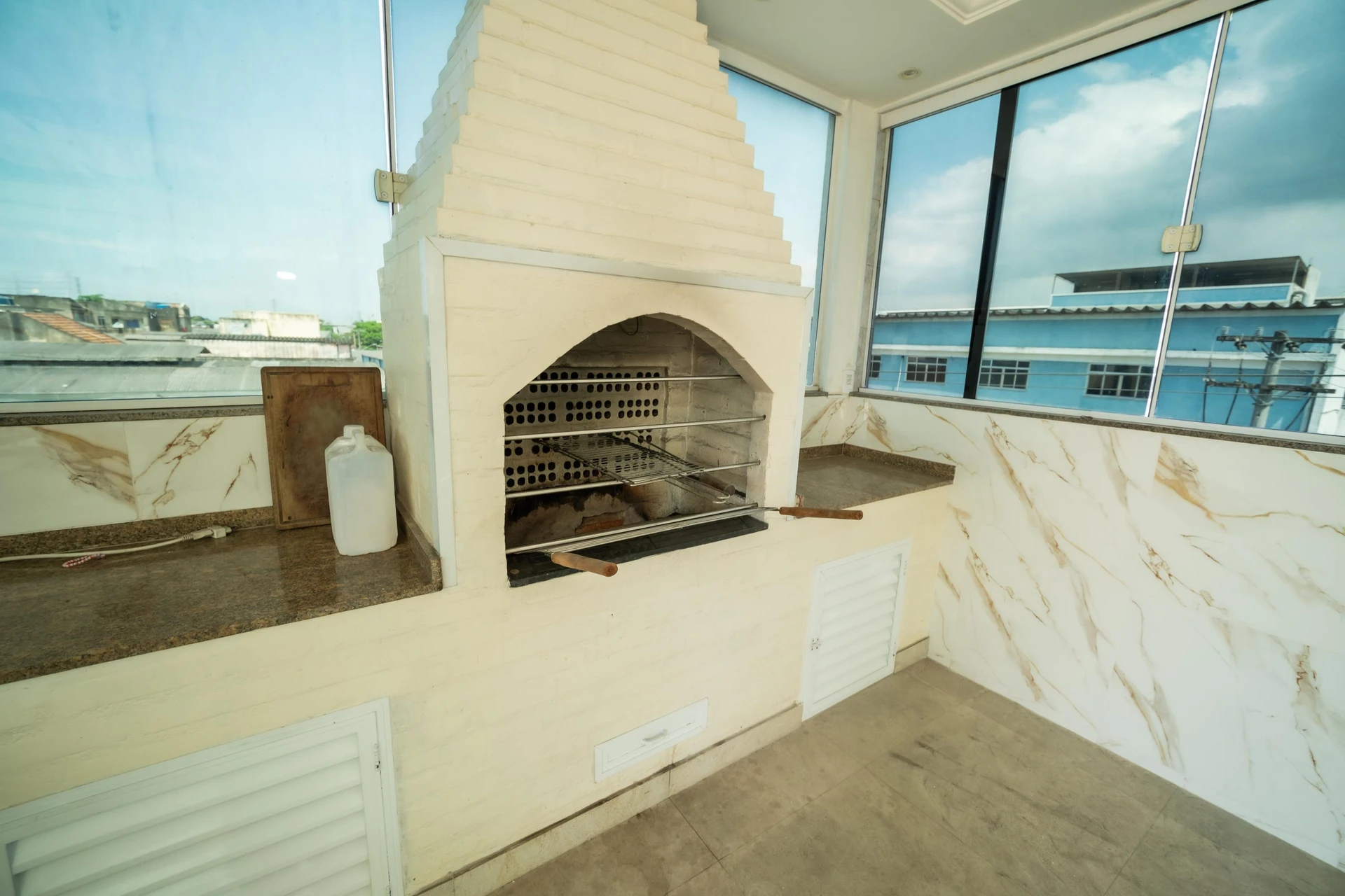 Furnished house, 449 m², with a jacuzzi — photo 89