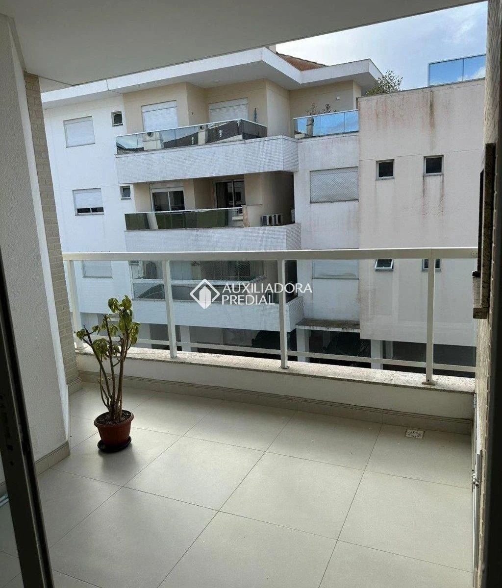 Apartment, 98 m², with a grill on the balcony — photo 8