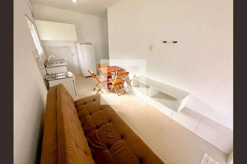 Furnished 30 m² apartment with 1 bedroom — photo 2