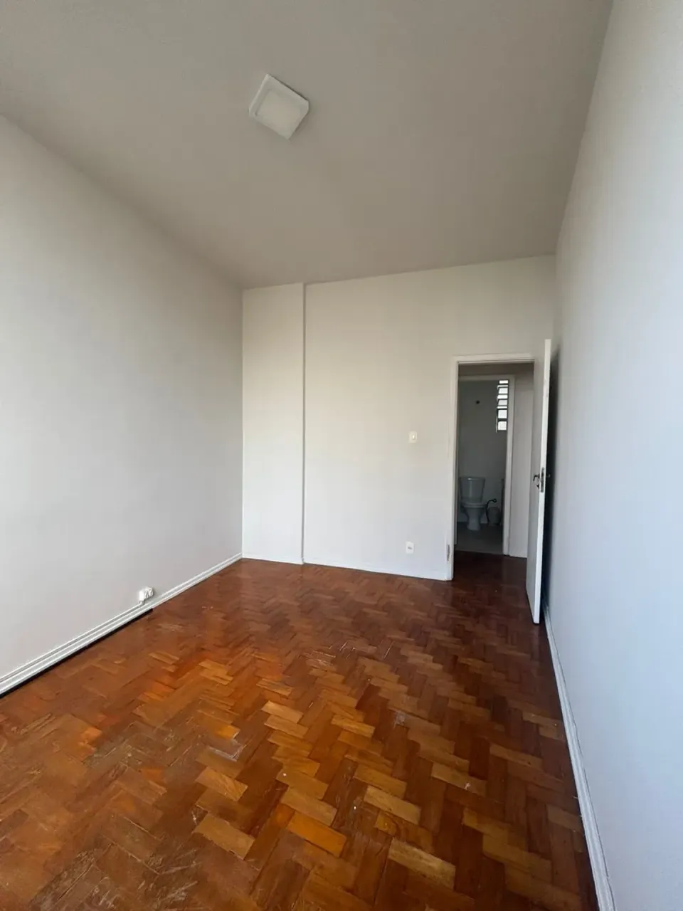 66 m² apartment with 2 bedrooms and 2 bathrooms — photo 11