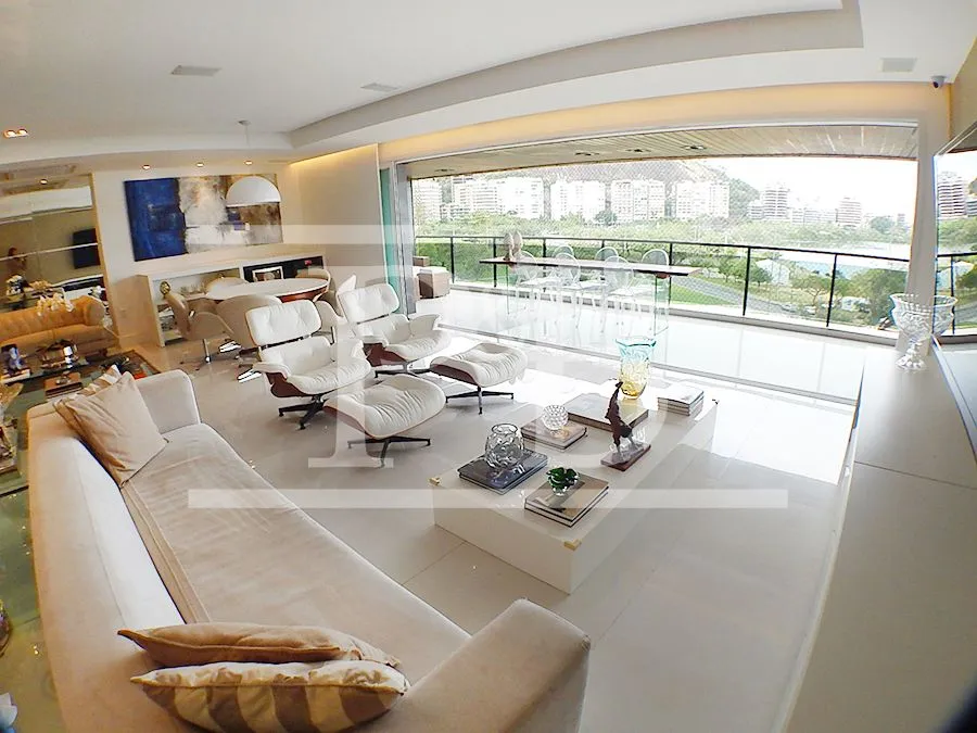 4-bedroom apartment with 319 m² and 4 parking spaces — photo 7