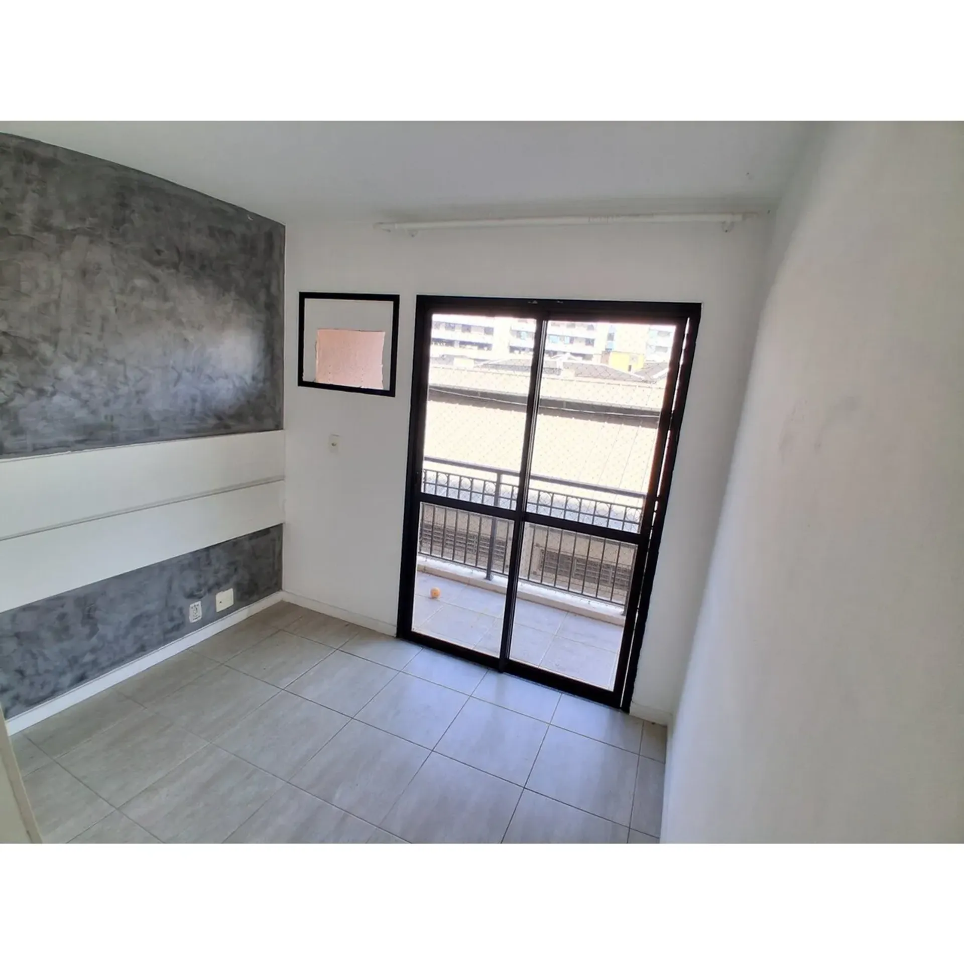 73 m² 2-bedroom rental apartment with balcony — photo 10