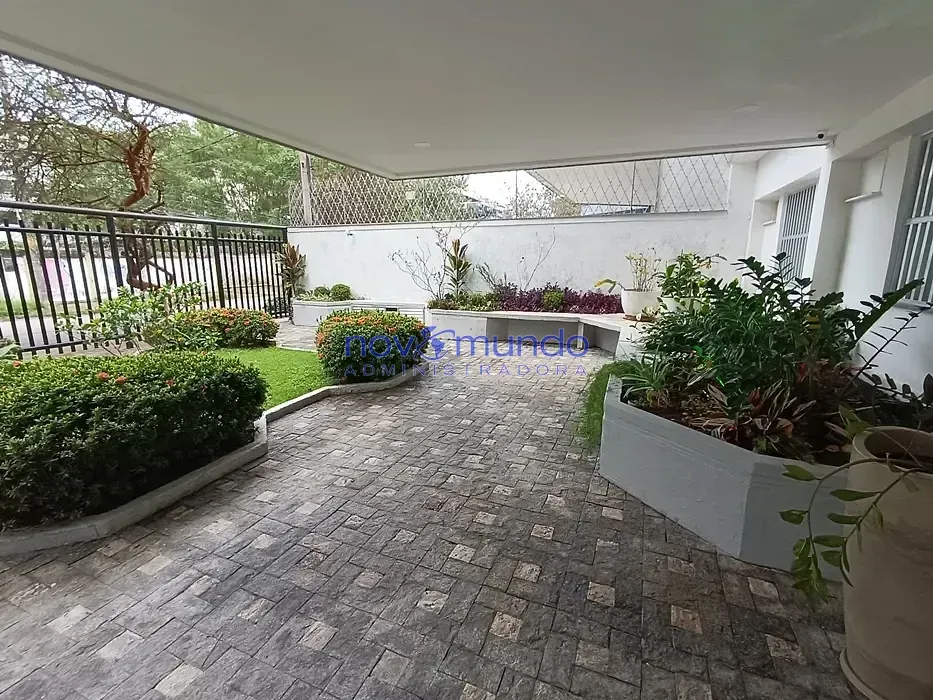 Furnished apartment, 96 m², with a washing machine — photo 22