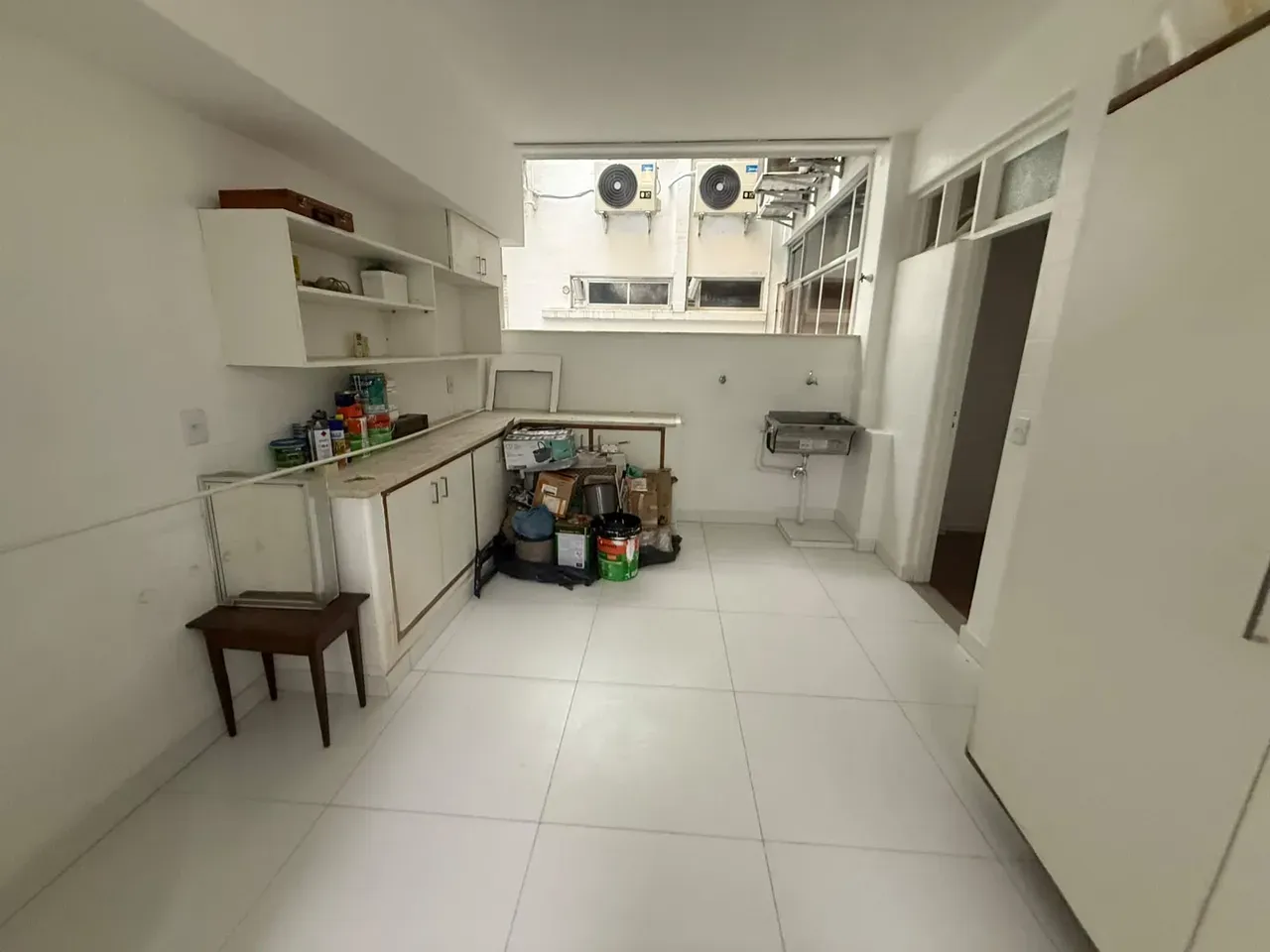 3-bedroom apartment with a water view in Rio de Janeiro — photo 19