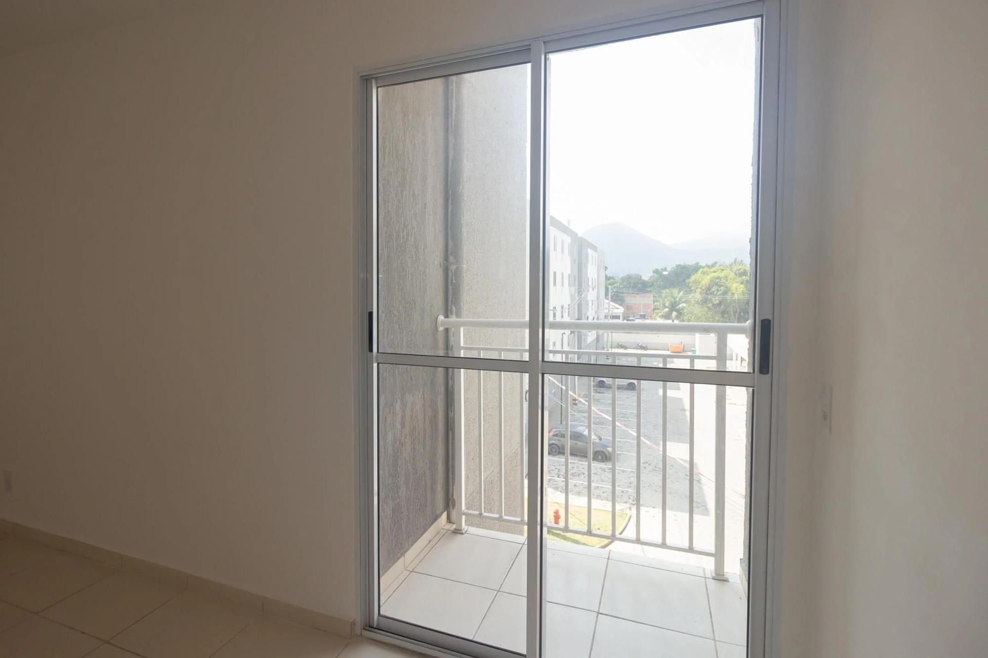 2-bedroom apartment with balcony and shared pool — photo 17