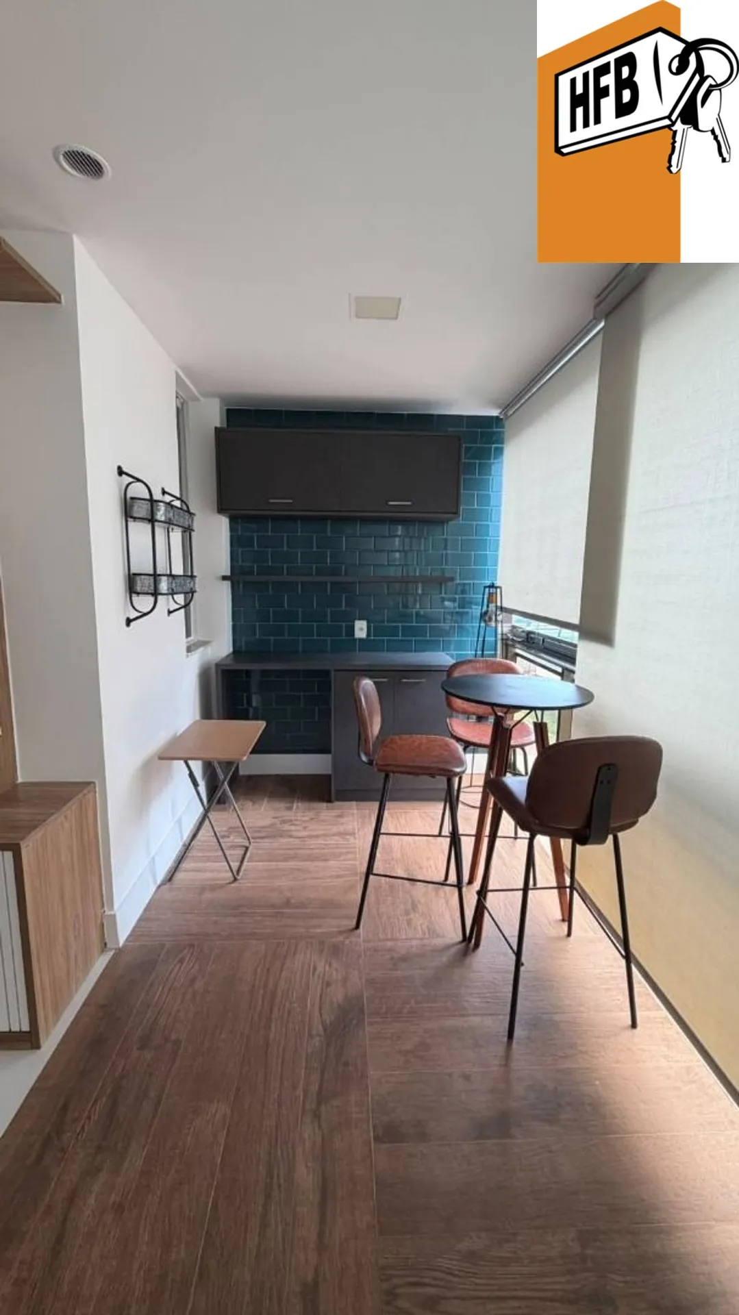 Засклений балкон та 2 спальні: квартира 110 м² — photo 16