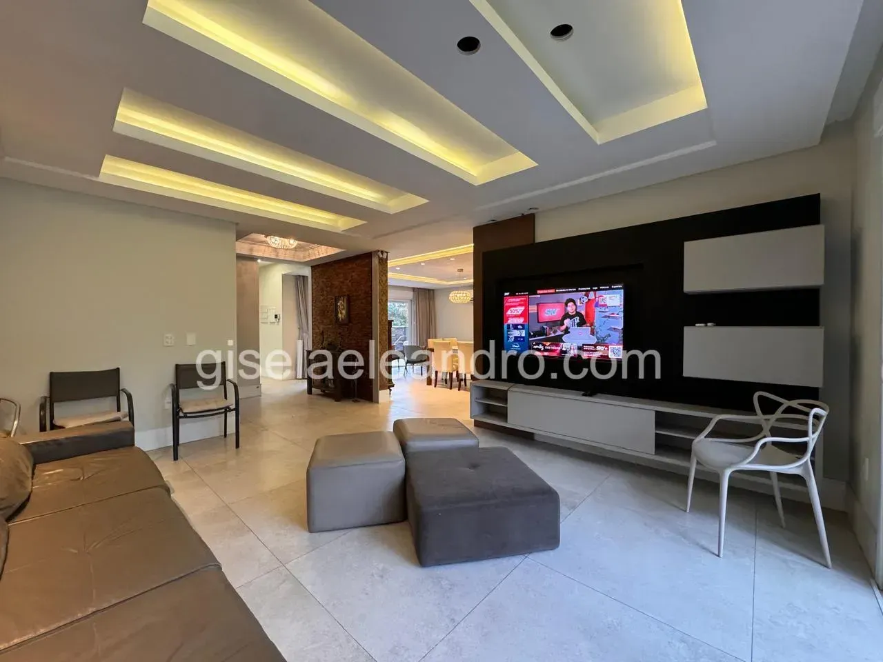 Furnished house with 5 bedrooms and open kitchen — photo 10