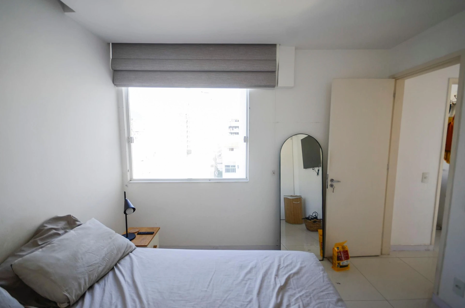 Apartamento mobiliado, 55 m², com janelas do piso ao teto — photo 10