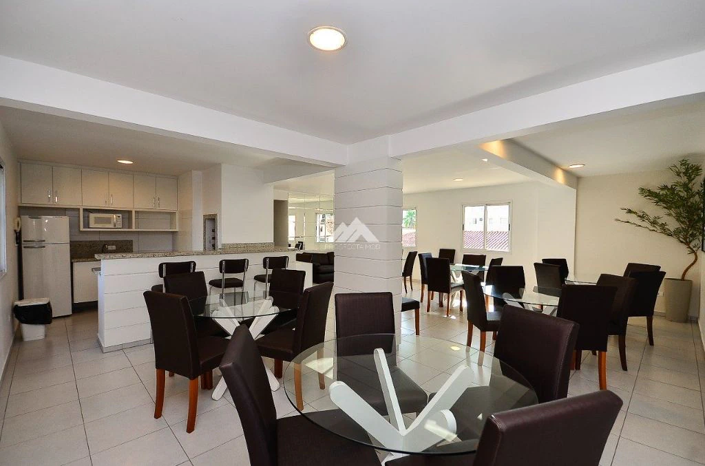 Apartment, 90 m², with wood or laminate floors — photo 9