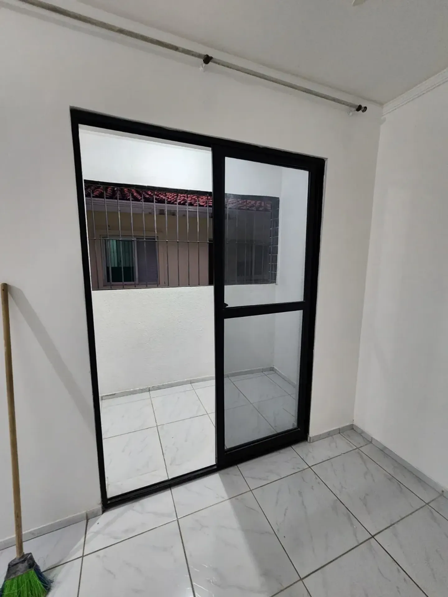 Власне барбекю та 3 спальні: квартира 70 м²