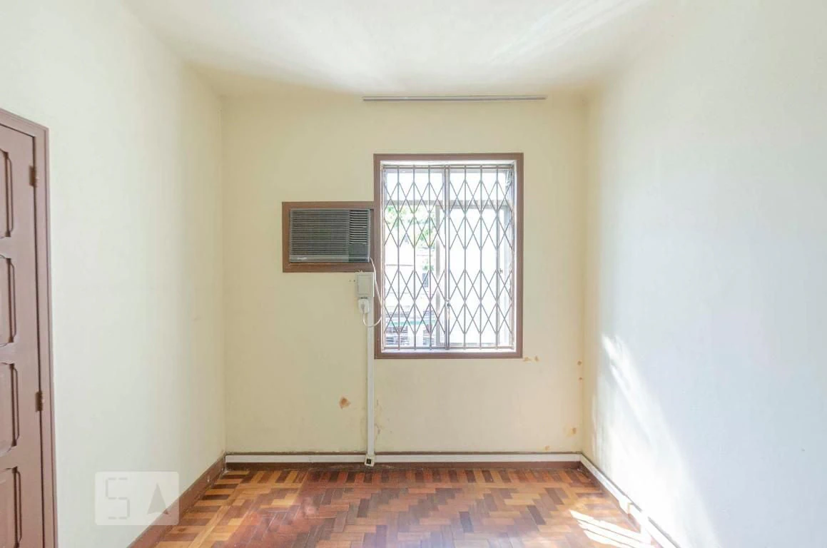 House, 360 m², with a garden — photo 4