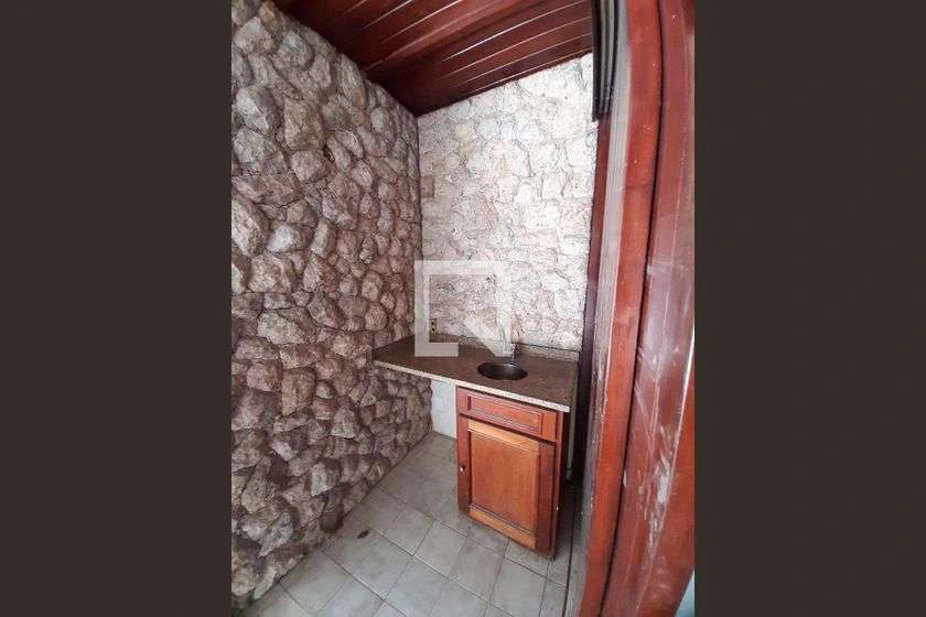 House with 6 bedrooms and 9 bathrooms, 911 m² and 3 parking — photo 23