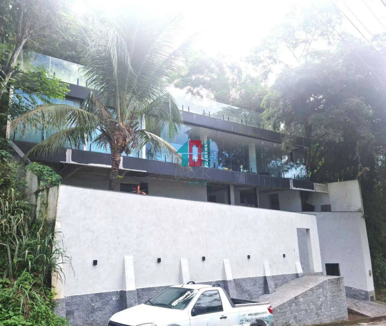 Condo house with 4 bedrooms and mountain views — photo 3