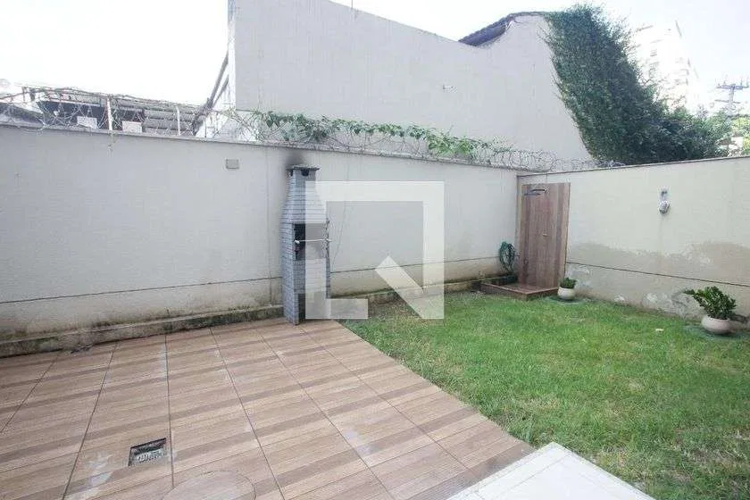 Furnished apartment with private garden and 114 m² — photo 19