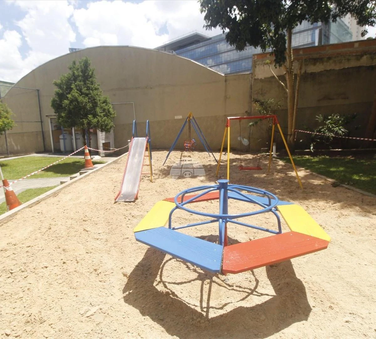 3-bedroom, 60 m² apartment in Curitiba — photo 12