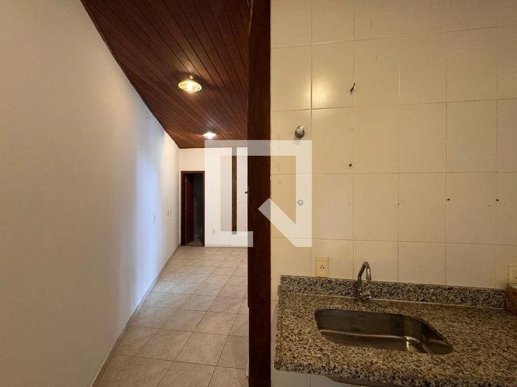 1000 m² house with a washing machine and a bathtub — photo 44