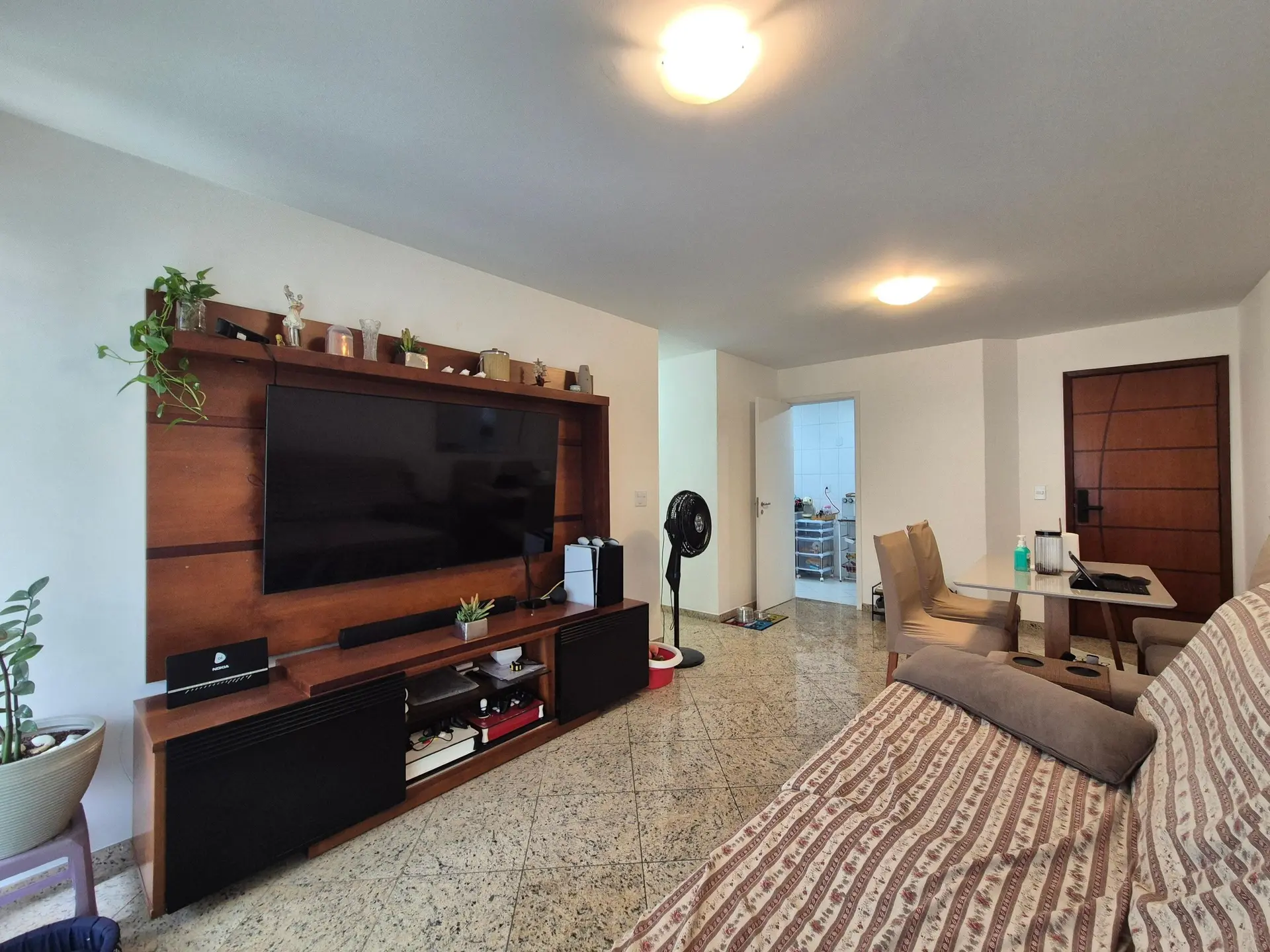 Furnished apartment, 78 m², with a washing machine — photo 4