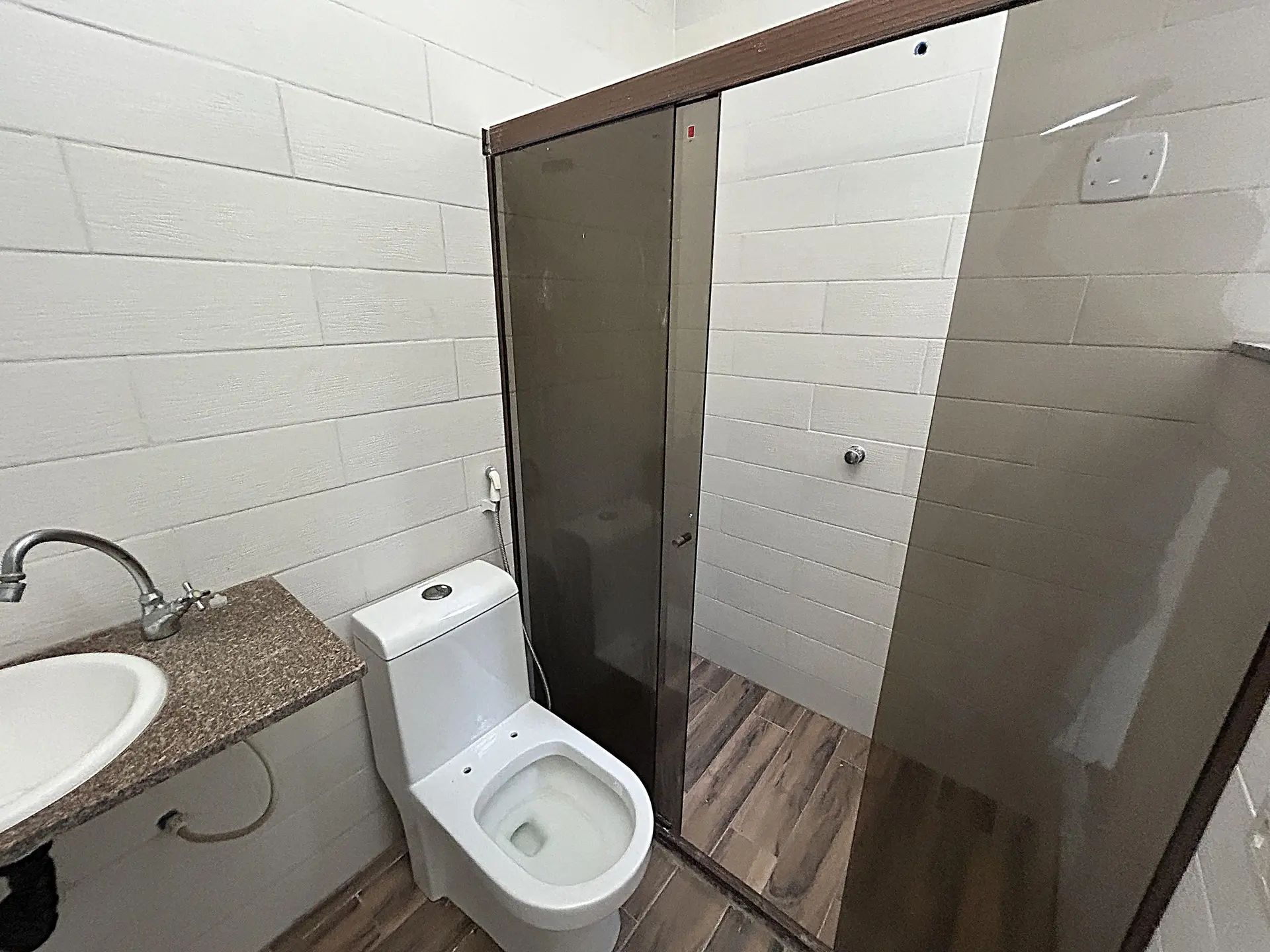 Rental house with 2 bedrooms and 1 bathroom — photo 29