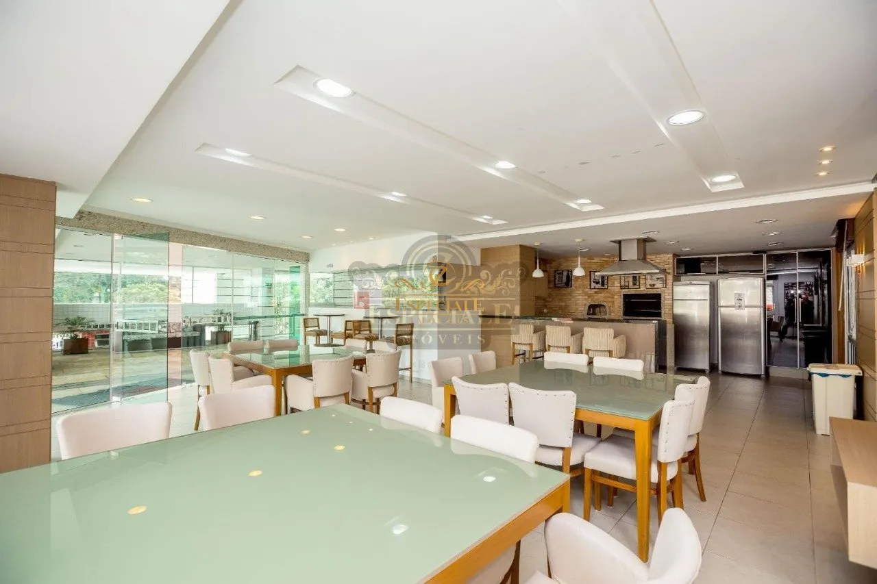 3-bedroom apartment with 2 parking spots and 134 m² — photo 37
