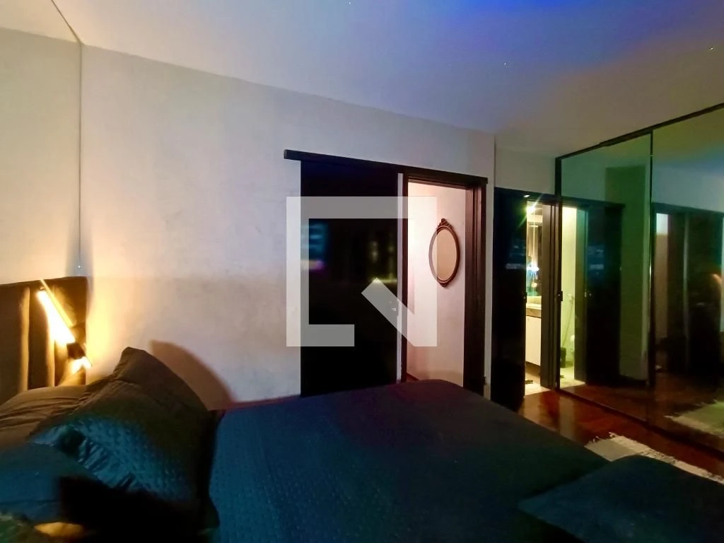 Furnished 2-bedroom apartment with private balcony BBQ — photo 28