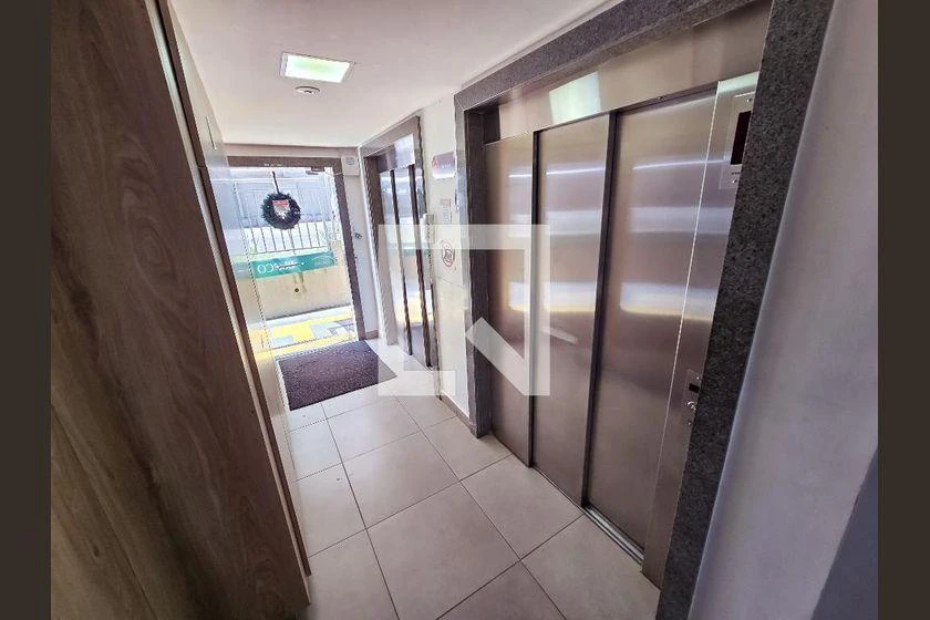Apartamento de 2 dormitorios con balcón y 48 m² — photo 49