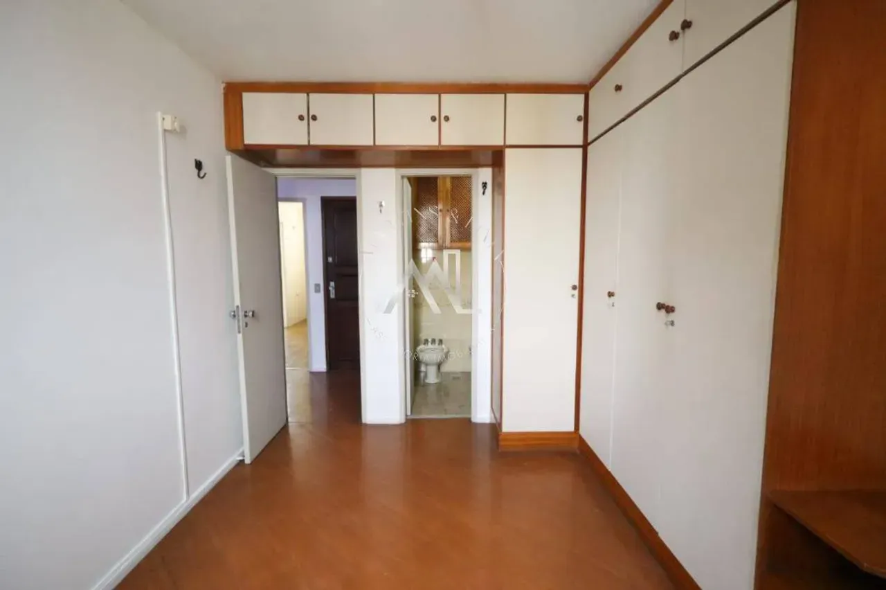 Apartment, 60 m², with wood or laminate floors — photo 11
