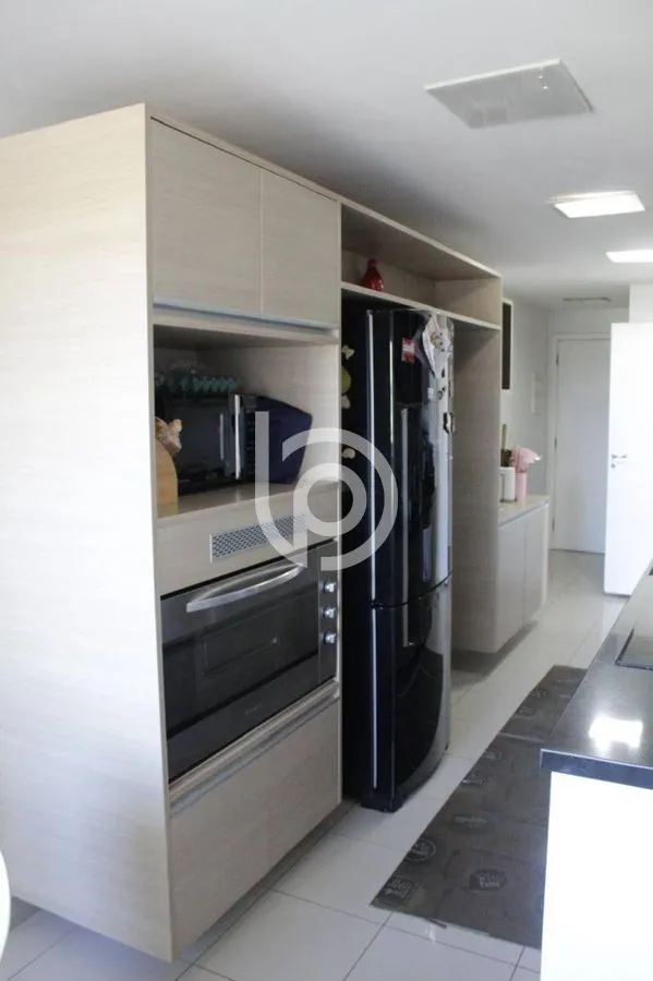 Furnished apartment with a closed kitchen and 4 bedrooms — photo 19