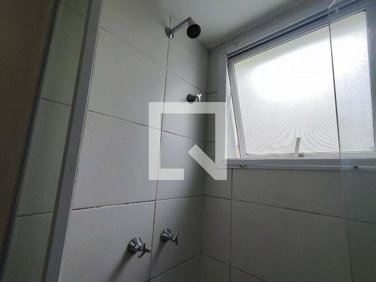 2-bedroom apartment in a building with a gym — photo 24
