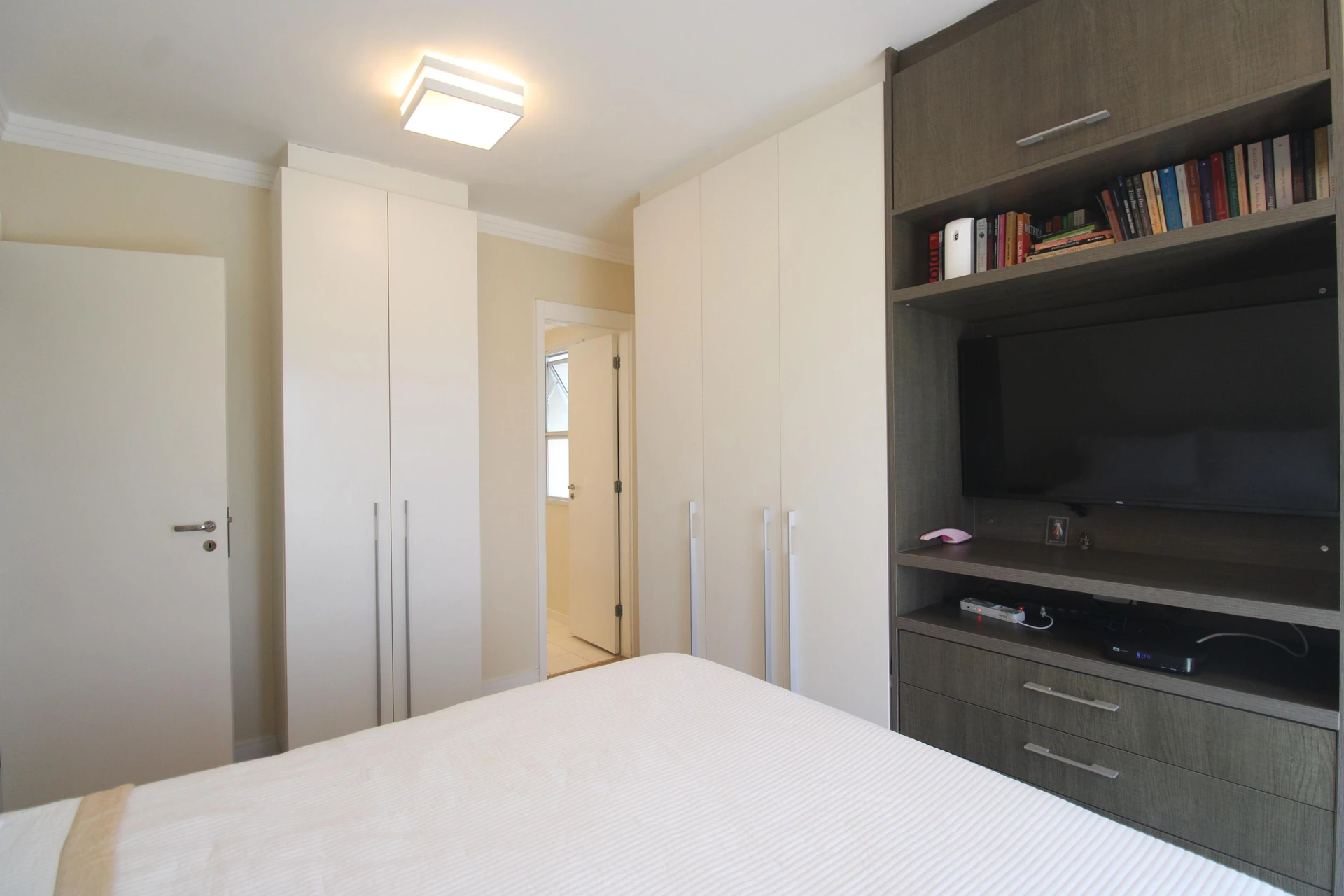 3-bedroom apartment in a building with a sauna — photo 59