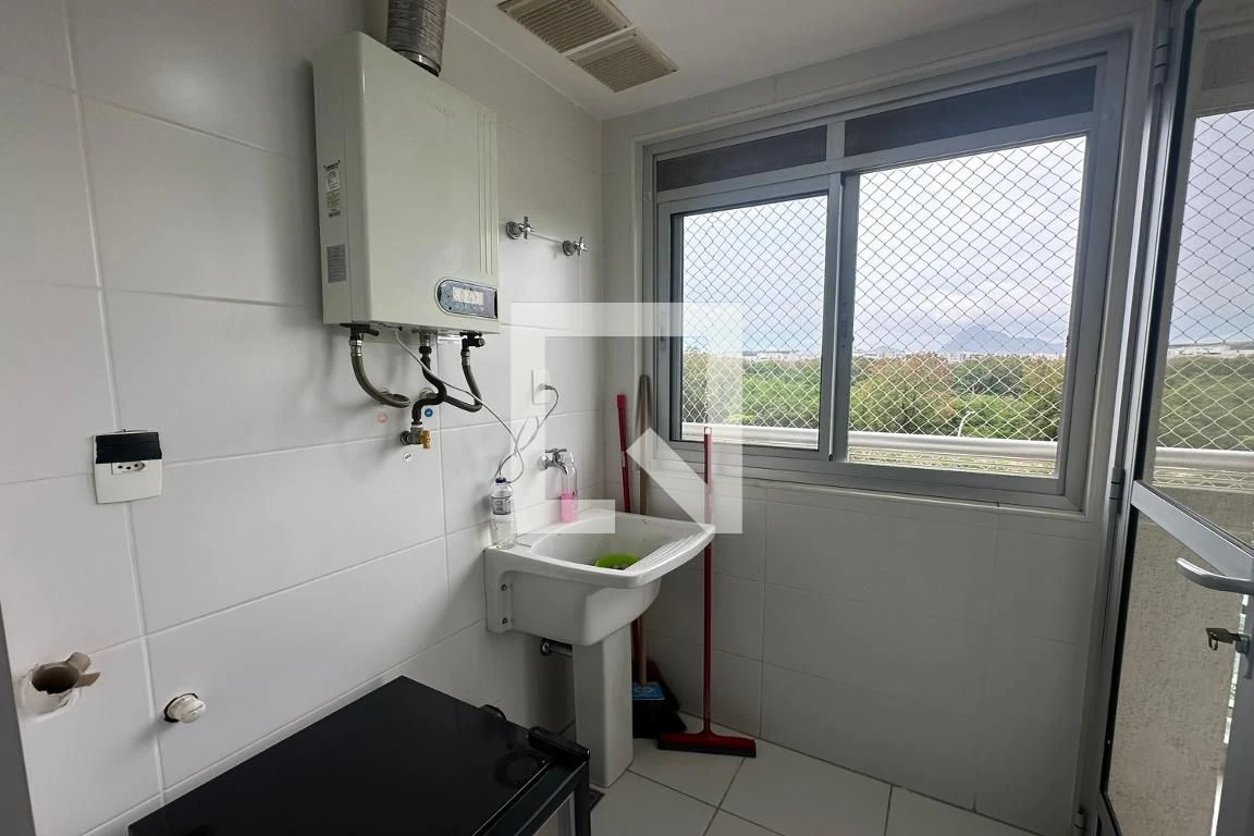 Apartamento mobiliado com 2 quartos e varanda — photo 39