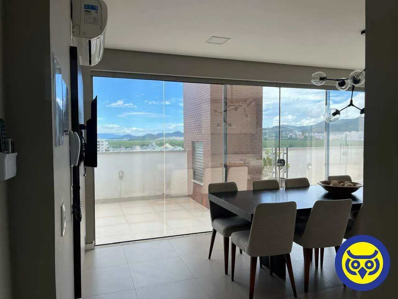 1-bedroom apartment with a suite and balcony with BBQ — photo 27