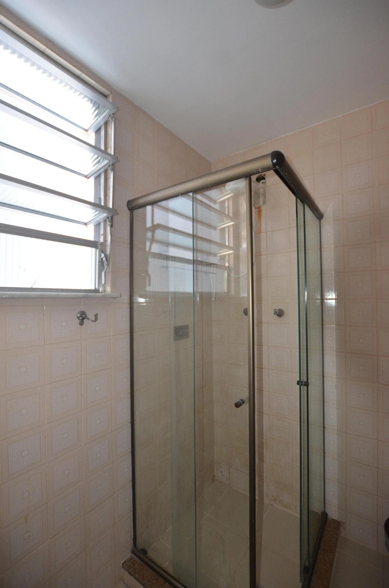 Apartamento com 2 quartos, 2 banheiros e varanda — photo 18