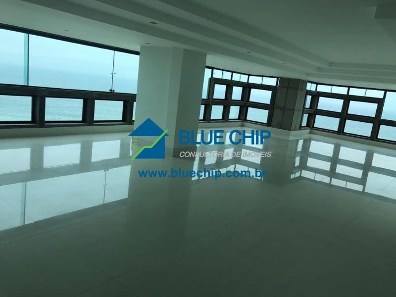 Rental apartment with 4 bedrooms and 313 m² — photo 6
