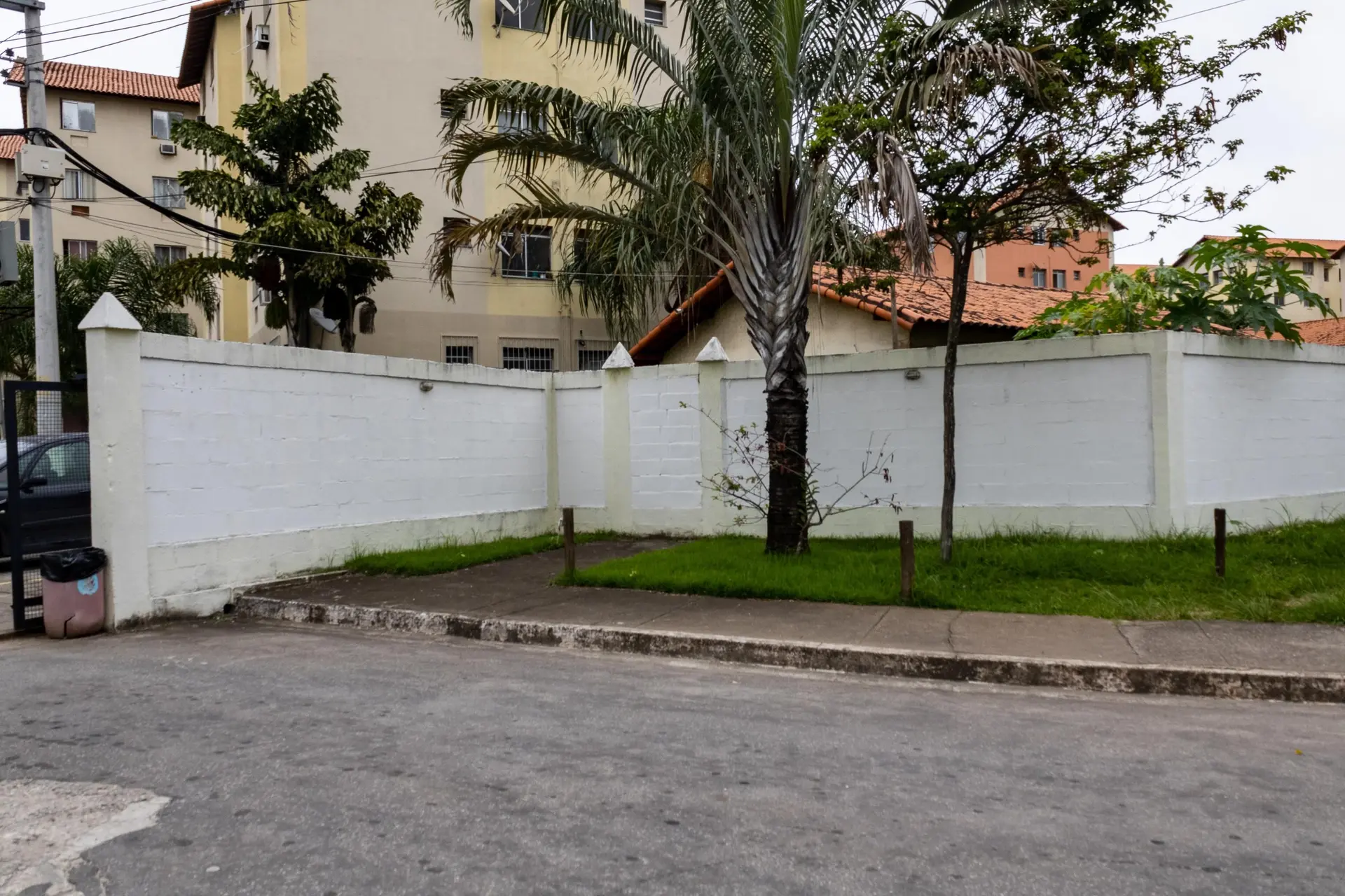 Furnished 2-bedroom apartment with 1 bathroom and parking — photo 39