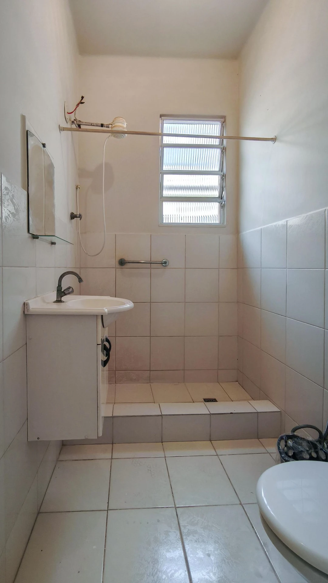 Деревянный пол или ламинат и 1 спальня: квартира 40 м² — photo 25