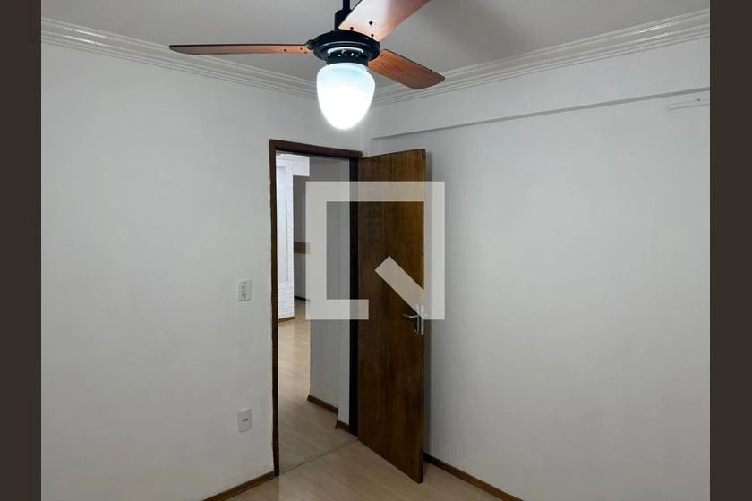 Квартира з 2 спальнями, 1 ванною та 1 місцем, 50 м² — photo 6