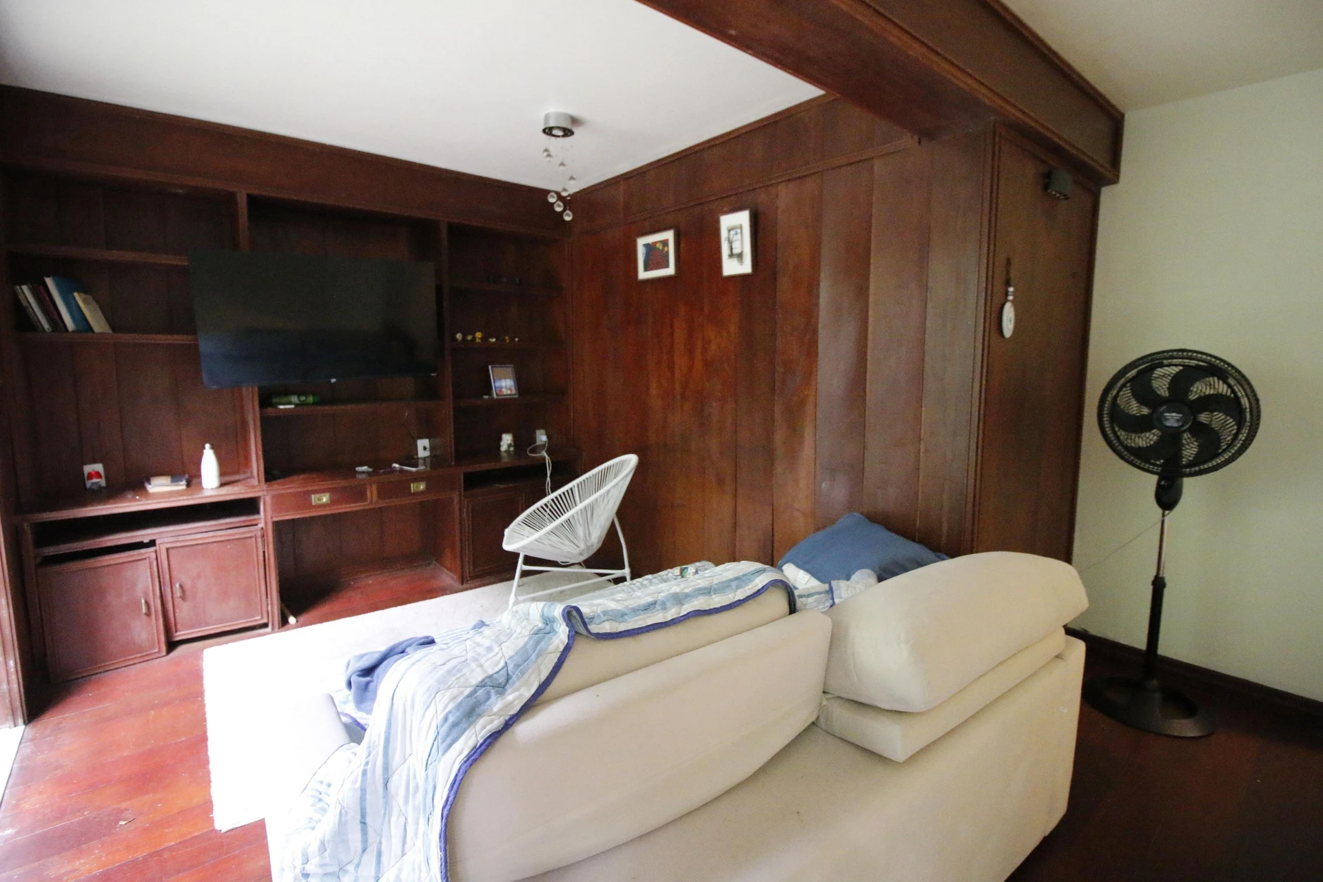 Mountain view in a 3-bedroom house, 460 m² — photo 26