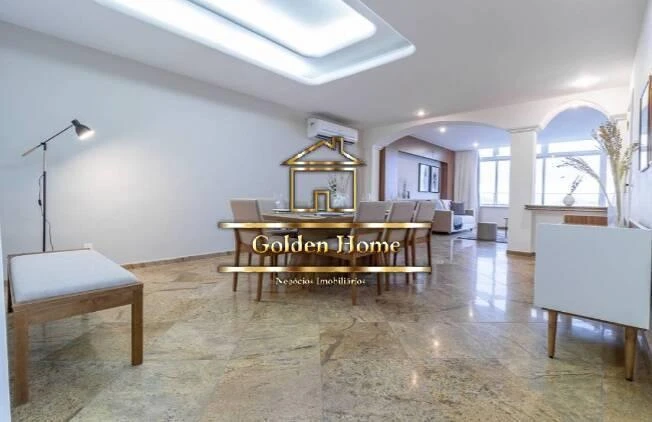 Furnished apartment with 3 bedrooms and 200 m²