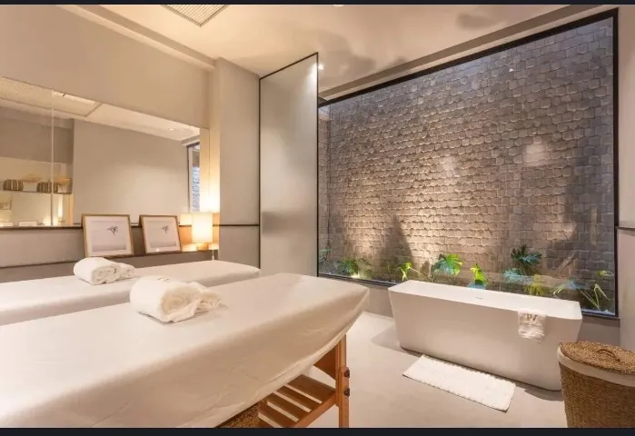 3-bedroom apartment with a home office — photo 13