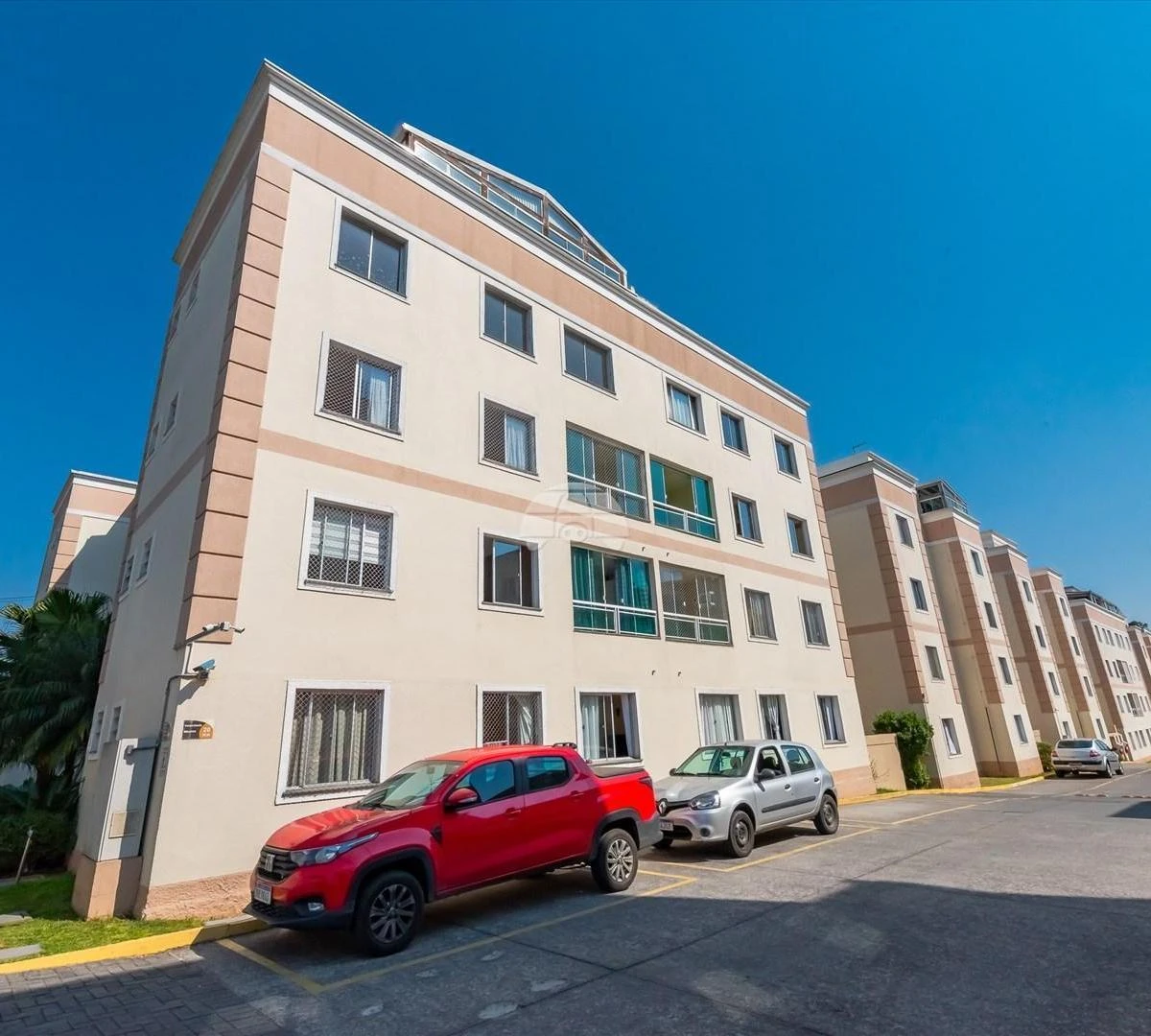 Furnished apartment, 95 m², with a washing machine — photo 23