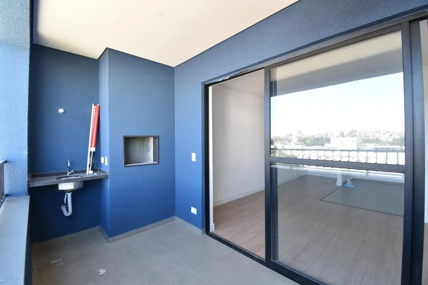 Apartment with 2 bedrooms, balcony and 1 parking spot