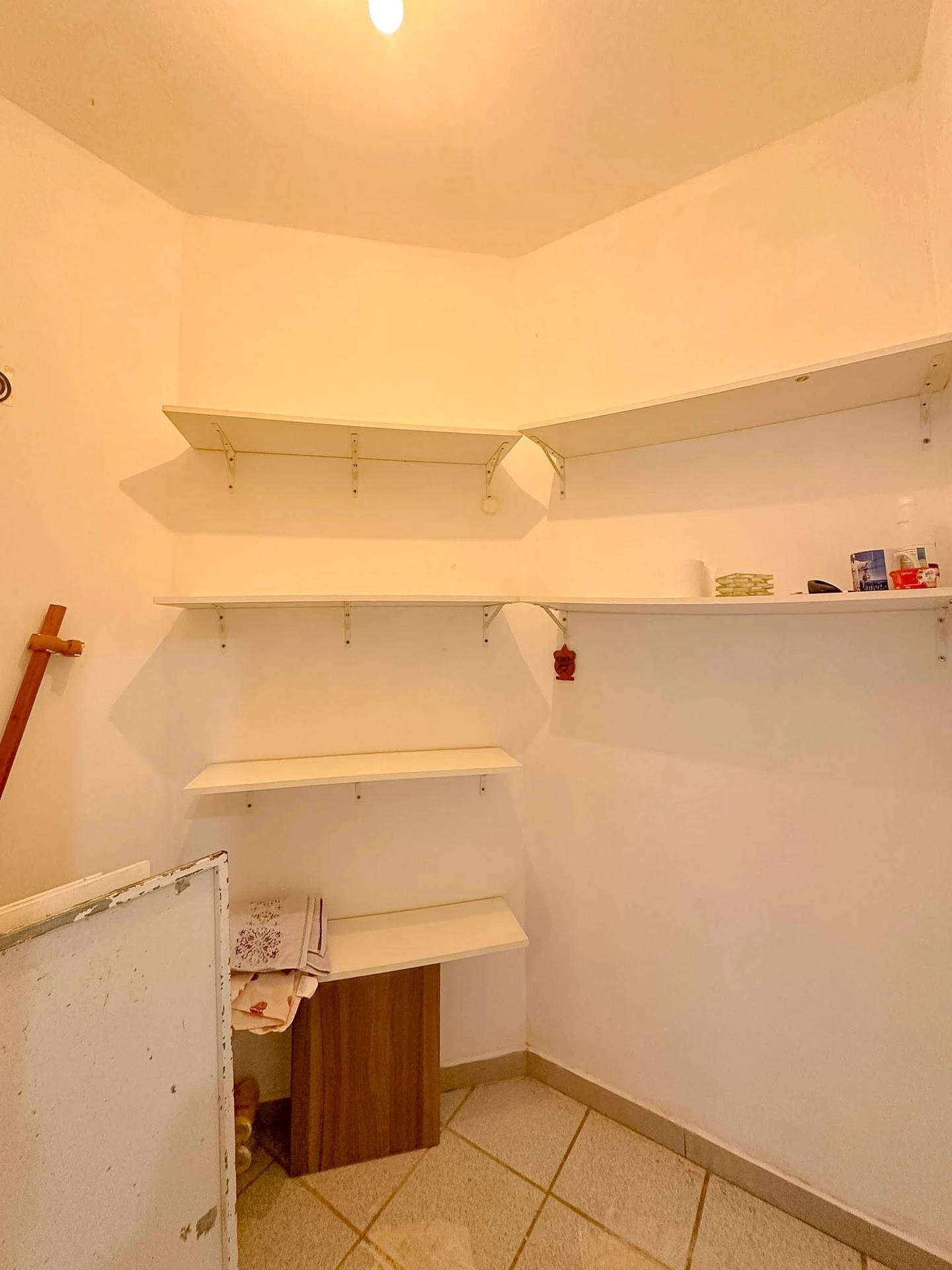 3-bedroom apartment with a grill on the balcony — photo 20